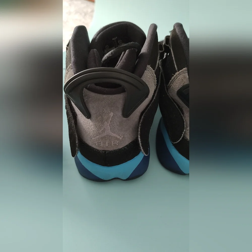 Jordan 6 Rings Aqua black  sneakers size 7Y  athletic good condition 25 cms